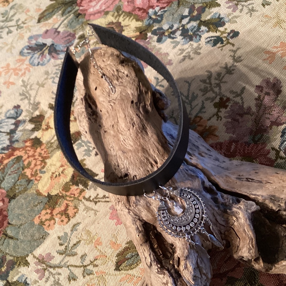 Dream Catcher / Moonstone Drop Black Leather Choker Necklace